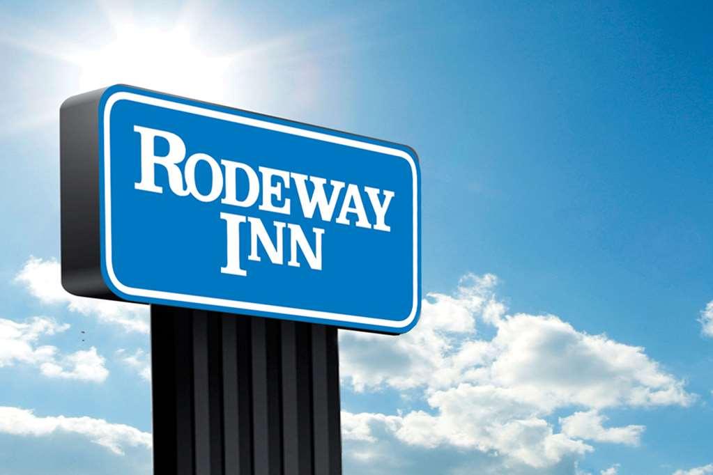 Relax Inn Ченелвью Екстер'єр фото